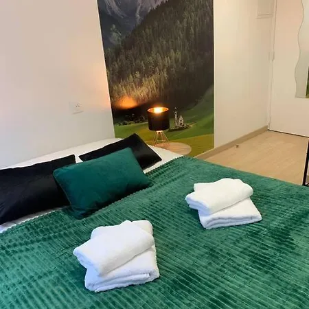 Esprit Suisse, Joli Au Coeur De * Mulhouse